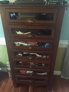 Dresser With Mirror