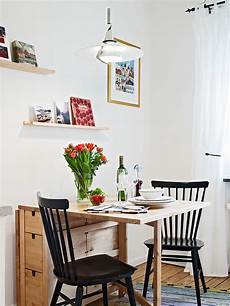 Foldable Dining Table