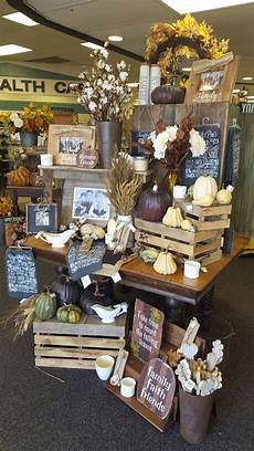 Shop Furnitures