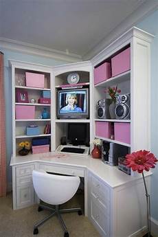 Small Corner Desk