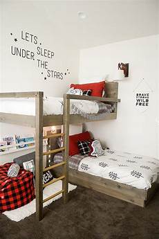 Small Desk For Bedroom